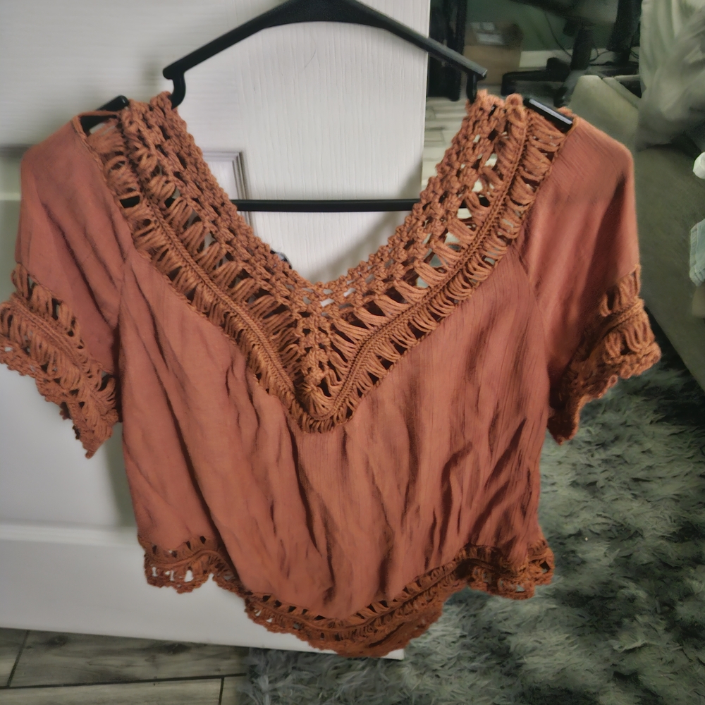 Iris Burnt Orange Cropped Flutter Sleeve Blouse
